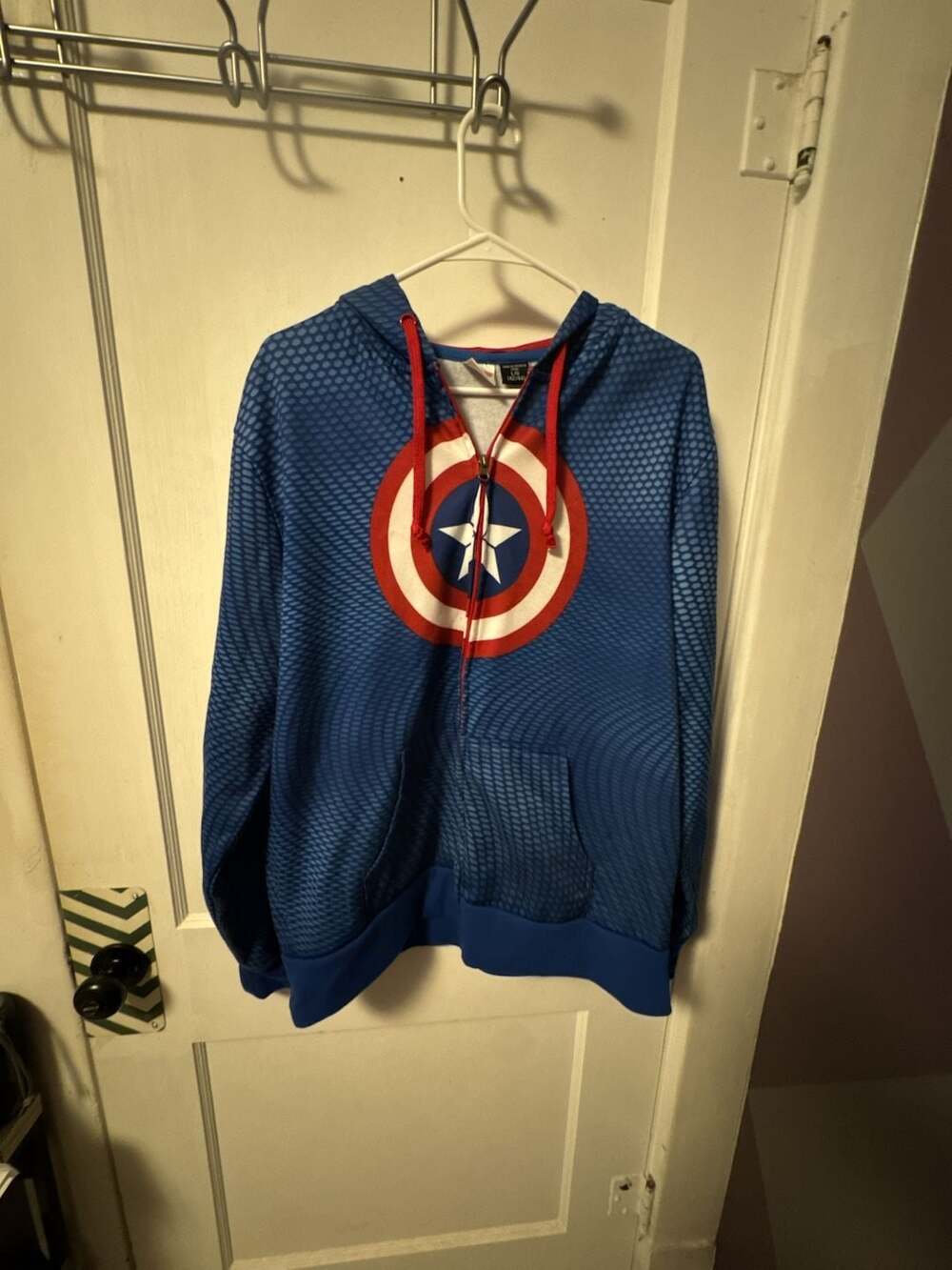 Marvel Avengers Age of Ultron Captain America Zip Up Hoodie Size L